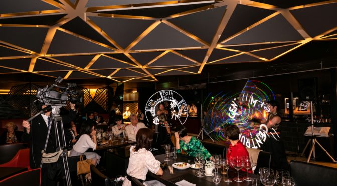 ヒルトンホテルのリニューアル記念式典（大阪）でのLEDパフォーマンス